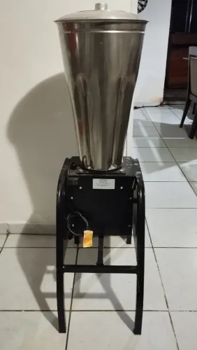 Vendo liquidificador industrial de 19 litros