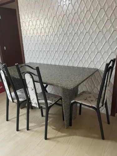 Mesa 6 cadeiras