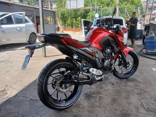 Yamaha fz25 fazer ABS connected