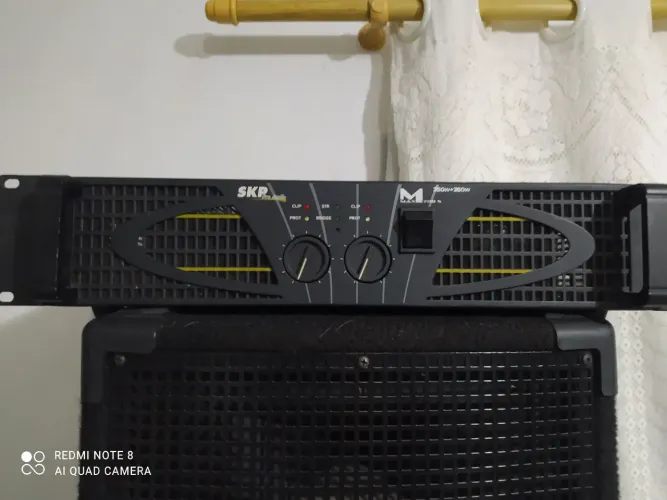 Potência SKP m700 amplificador