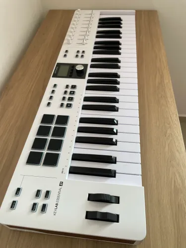Arturia Keylab MK3 49