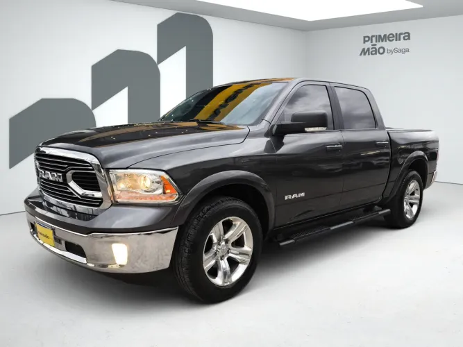 Ram Classic Laramie 5.7 V8 16V Gasolina 4X4 Aut. 2023