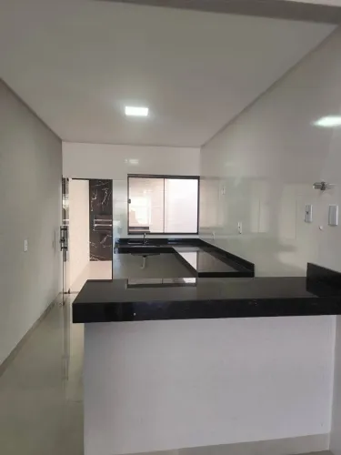 Casa de 3 quartos sendo 1 suíte - Nova - Ótima avaliação - Res. Ipanema