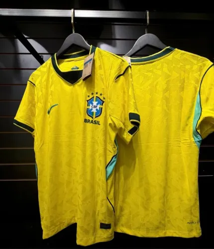 Camisa do Brasil Tailandesa modelo Jogador 