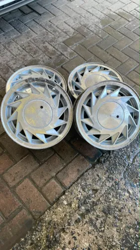 Rodas 13 antigas raras jolly