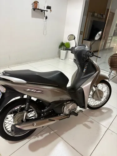 Honda Biz 110i 2023