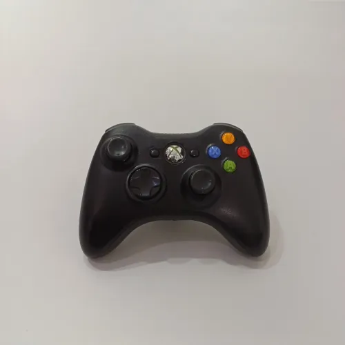 Vendo Controle Xbox 360 Microsoft Preto Semi novo