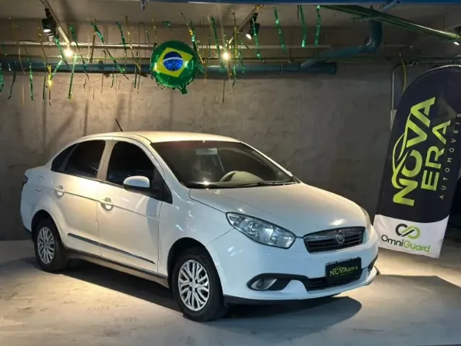 Fiat Grand Siena Essence 1.6 Flex 16V 2016