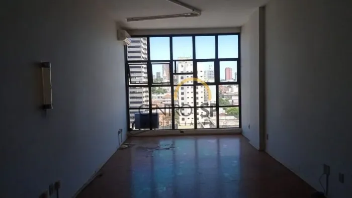 Sala comercia na Batista de Carvalho, venda por R$60 mil - CENTRO