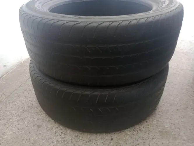 2 pneus Aro 16 Goodyear 205/55