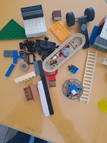 LEGO ...