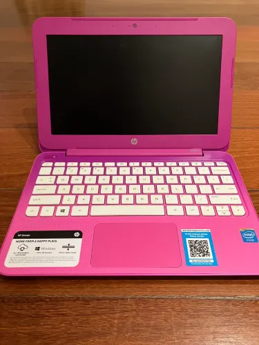 Laptop HP Stream, 11.6", Intel Celeron N2840 (2GB RAM 32GB eMMC Drive) Windows 10 - ROSA