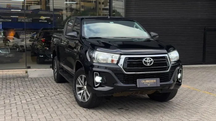 Toyota Hilux CD SR 4X4 2.8 TDI Diesel Aut. 2020
