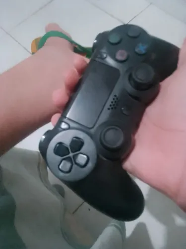 Controle de ps4 usado (vendo ou troco em jogo de Xbox)