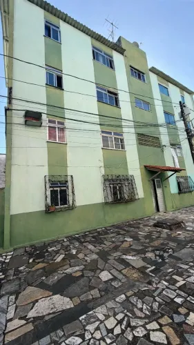 APARTAMENTO 2/4 + 1 VAGA GARAGEM
