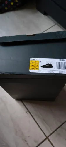 Tênis Adidas