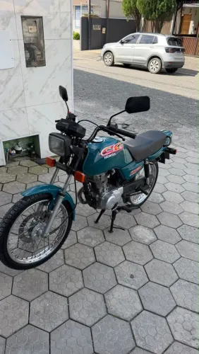 Honda cg 125 inteira