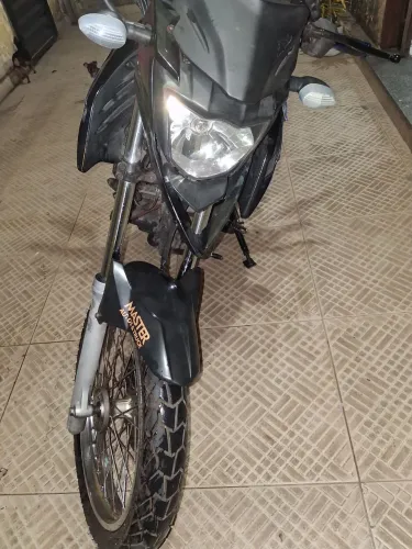 Moto Crosser XTZ 150