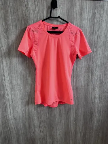 Blusa academia