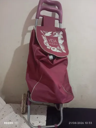 vende se carrinho para fazer compras