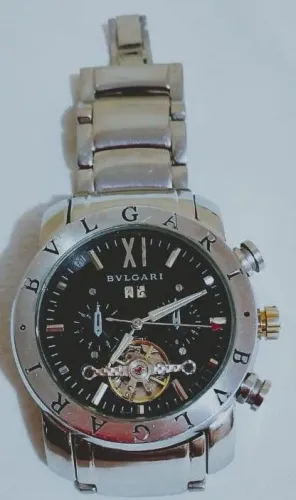 Relógio bvlgari
