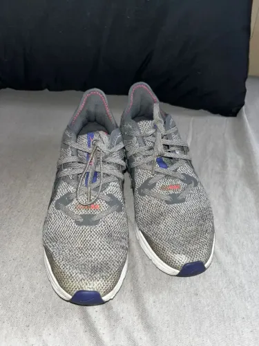 Tênis Nike Air Max Sequent 3 cinza