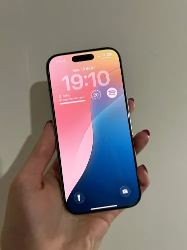 iPhone 16 pro titanium natural