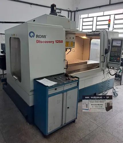 Centro de usinagem eixos Romi D1250 ano 2006,10.000 RPM comando fanuc