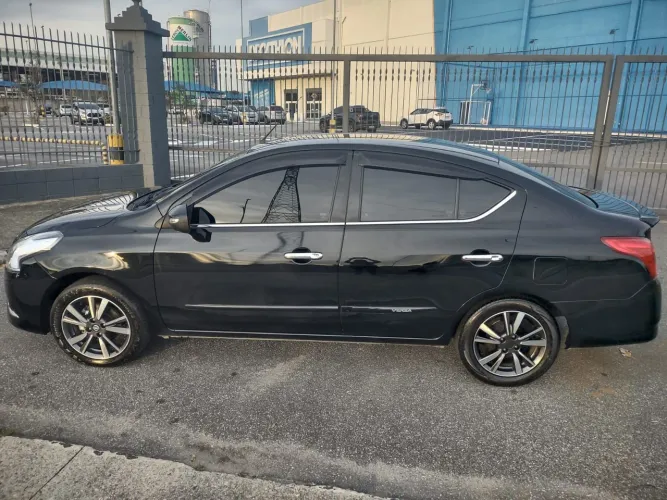 Nissan Versa SL 1.6 16V Flexstart 4P Aut. 2020