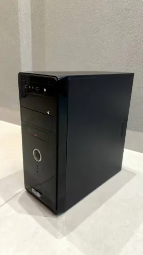 Desktop i5-650 @ 3,20GHz 4GB RAM
