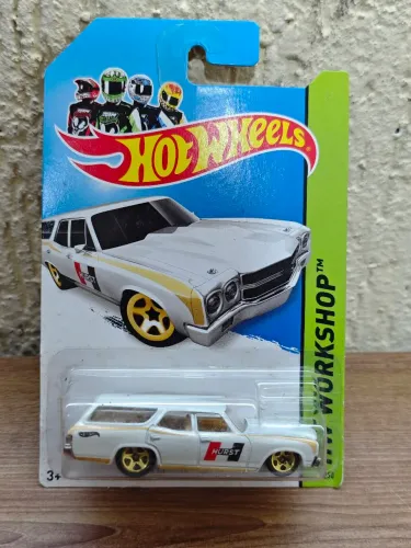 Hotwheels - 2013 Mattel - 70 Chevelle SS Wagon