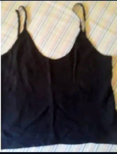 BLUSA EM VISCOSE PRETA