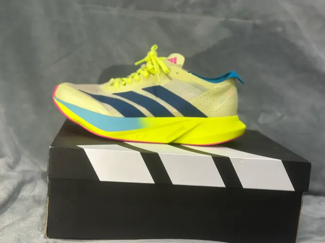 Tennis adidas novo original