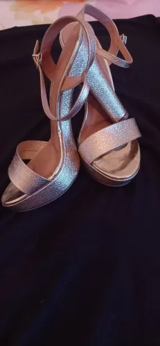 Sandália para festas