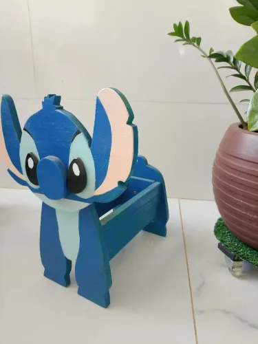 Porta flores em formato de Stitch