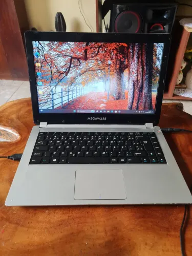 Notebook i5 ótimo pra DJ e estudar
