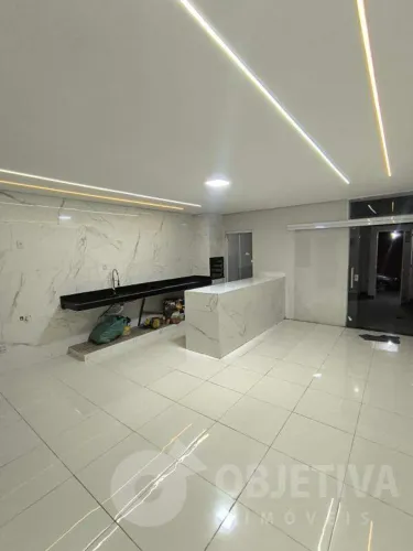 Casa à venda, 3 quartos, 3 suítes, 2 vagas, JARDIM CANAA - UBERLANDIA/MG
