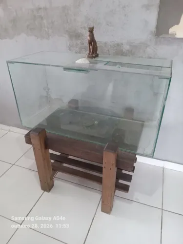 VENDO AQUÁRIO DE 200 LITROS