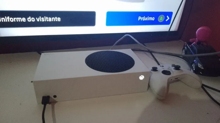 Vende-se xbox série s 