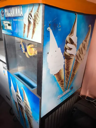 Máquina de sorvete- trifásica