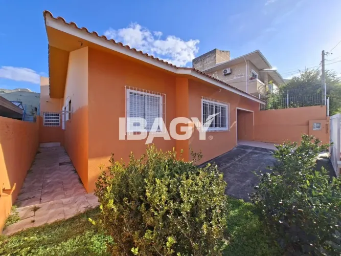 Excelente Casa 3 dormitório(s) em Estreito - Florianópolis