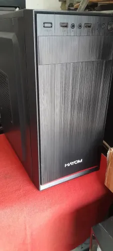 CPU i5 4GB de memória