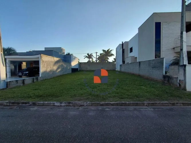 Terreno 300 m2 a venda Condomínio Parque das Araucárias