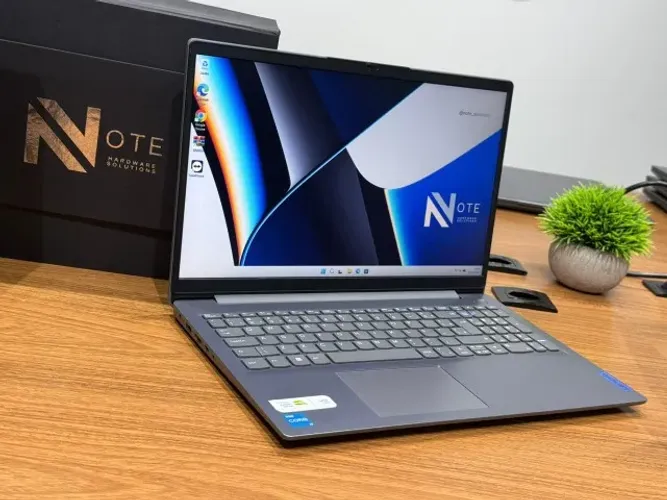 Notebook Lenovo IdeaPad 3 11ª Geração 20GB RAM SSD NVMe 15.6" - Garantia e NF