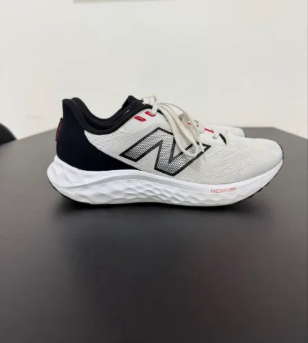 Tenis new balance marish