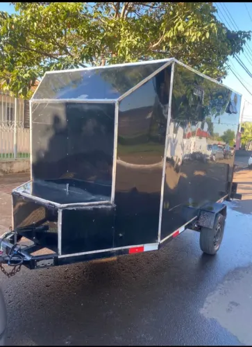 Carretinha baú