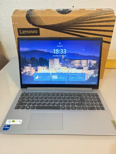 Vendo notebook Lenovo - somente venda