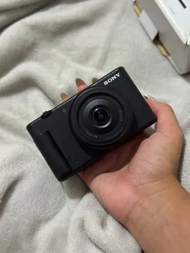 Sony ZV-1F - Perfeita para fotos, vídeos e vlogs