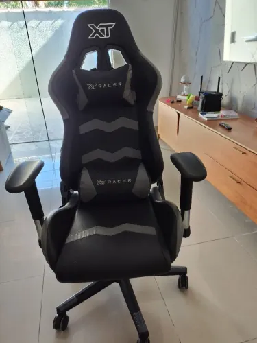 Cadeira Gamer XT Racer (Preta/Cinza)
