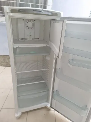 Vendo geladeira consul frost free 